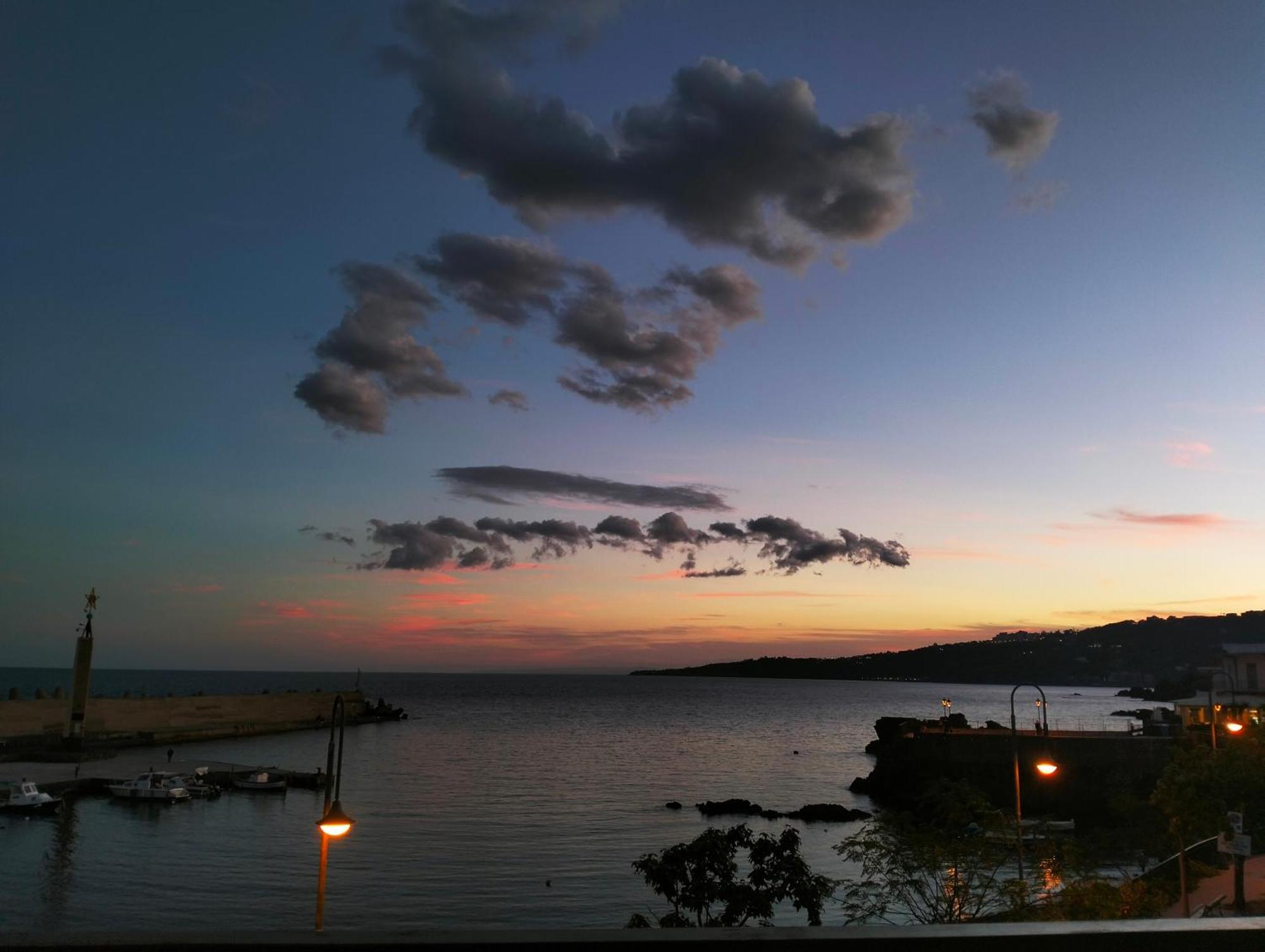 B&B La Spiaggetta Di Stazzo Ачиреале Экстерьер фото